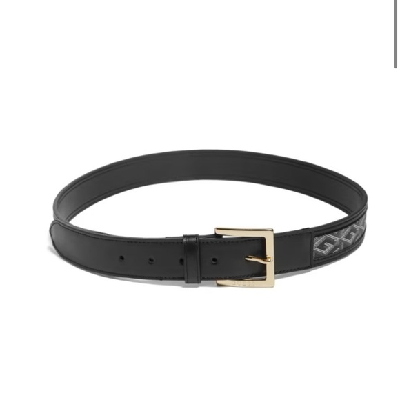New GUESS Hallie G Cube Belt